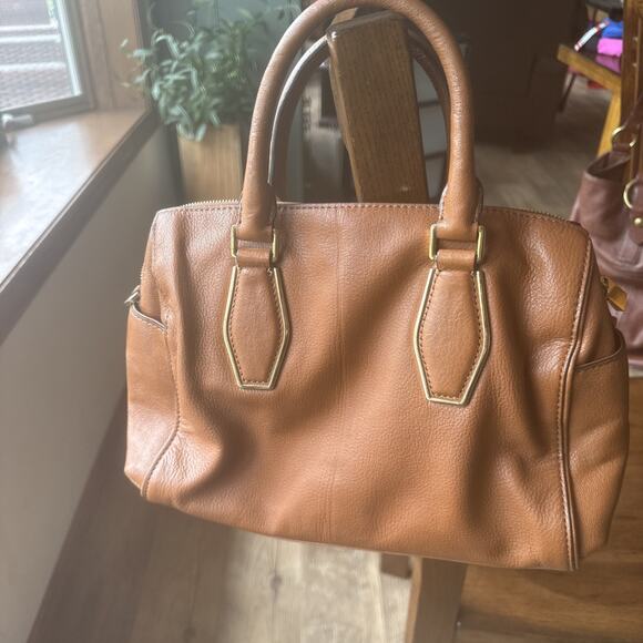 Michael Kors Handbag Women's Brown Grain Leather Zipper Pockets Double Handle - Picture 2 of 14